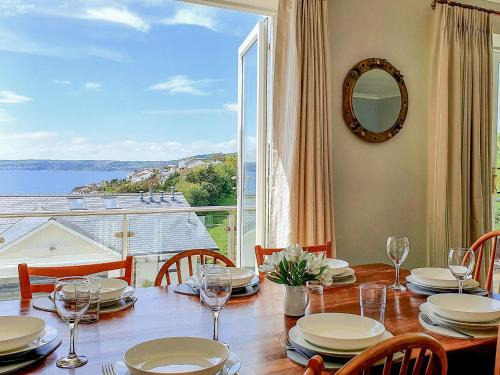 Downderry House | Looe Island View