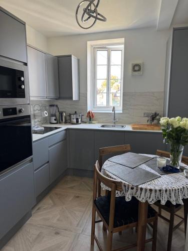Kennington Apartment | Lovely one bedroom apartment