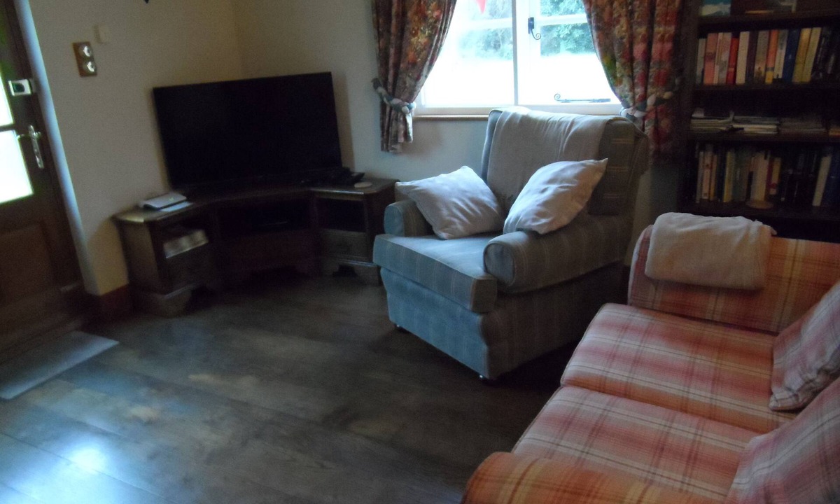 Great Blakenham Cottage | Lovely traditional Suffolk cottage.