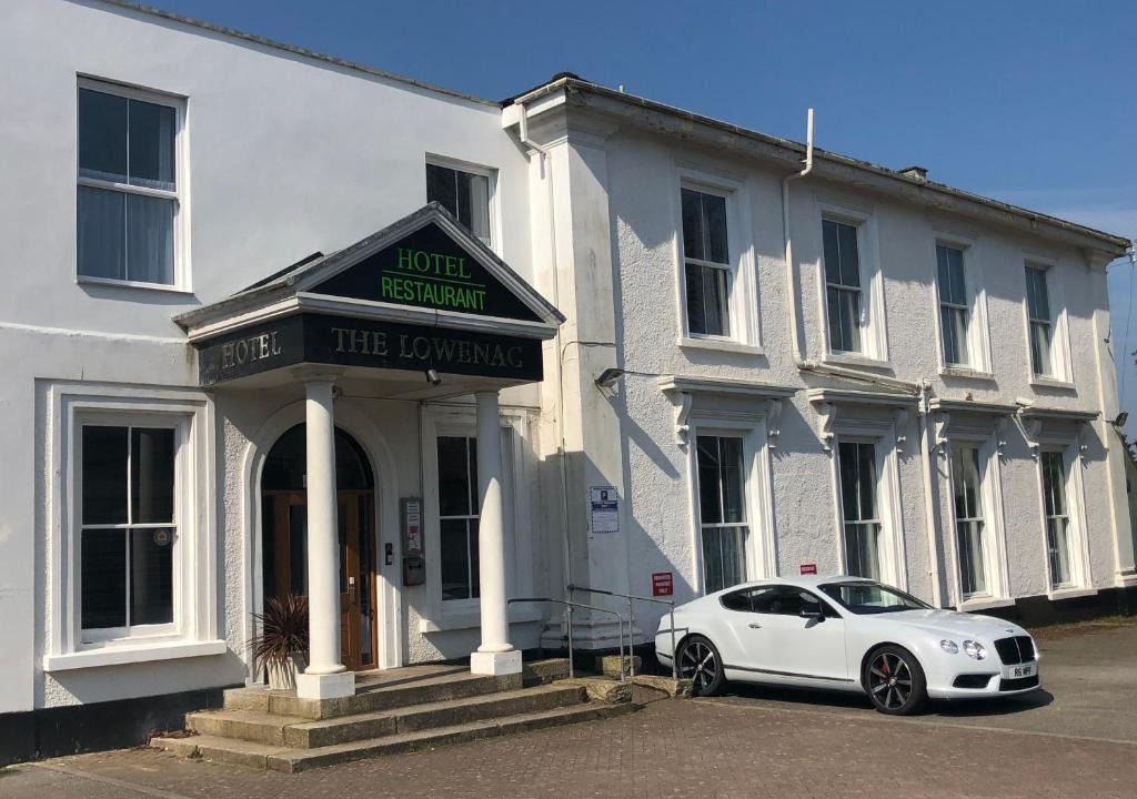 Camborne Hotel | Lowenac Hotel