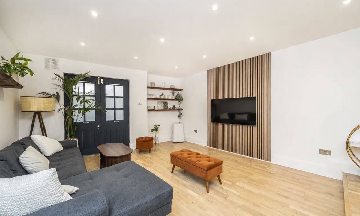 Spitalfields House | Luxury 2 bed maisonette in Spitalfields zone 1 - Pass the Keys