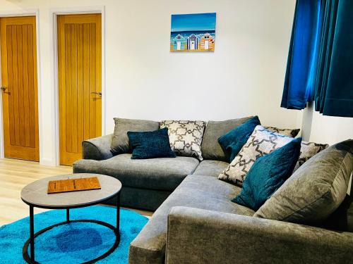 Great Yarmouth Apartment | Luxury Scratby holiday park chalet with free swimming