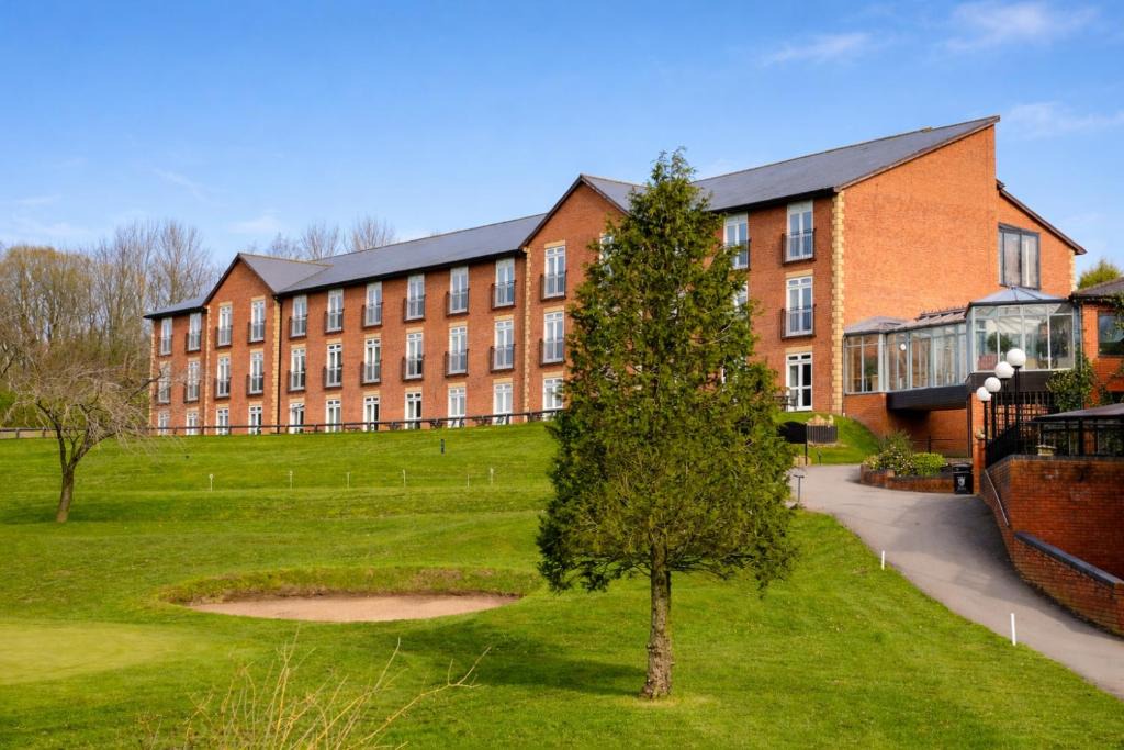 Whitchurch Hotel | Macdonald Hill Valley Hotel, Spa & Golf Resort