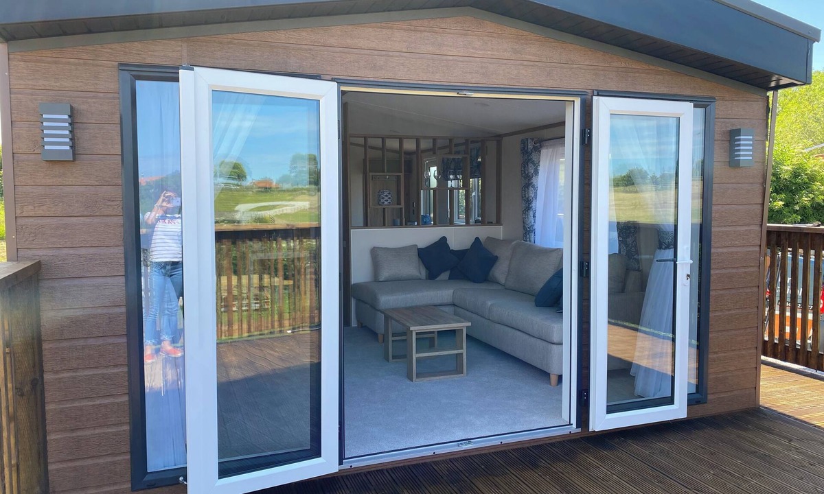 Briggswath Cottage | Magnolia Lodge