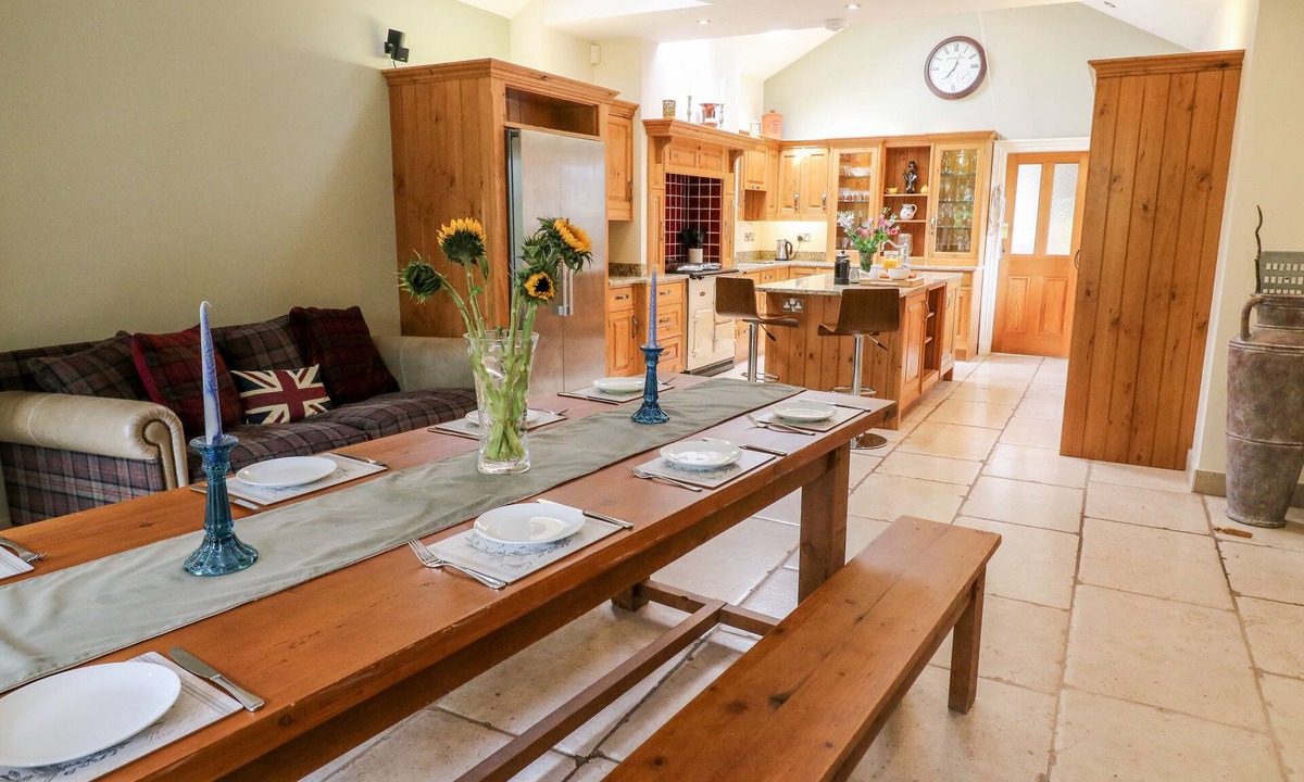 Accrington Cottage | Manor House