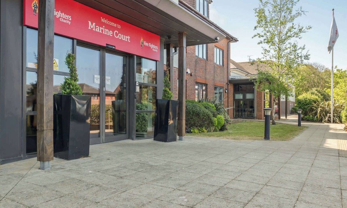 Littlehampton House | Marine Court First Floor Double with Shower Room