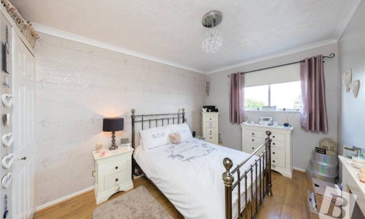 Basildon House | Mariskals