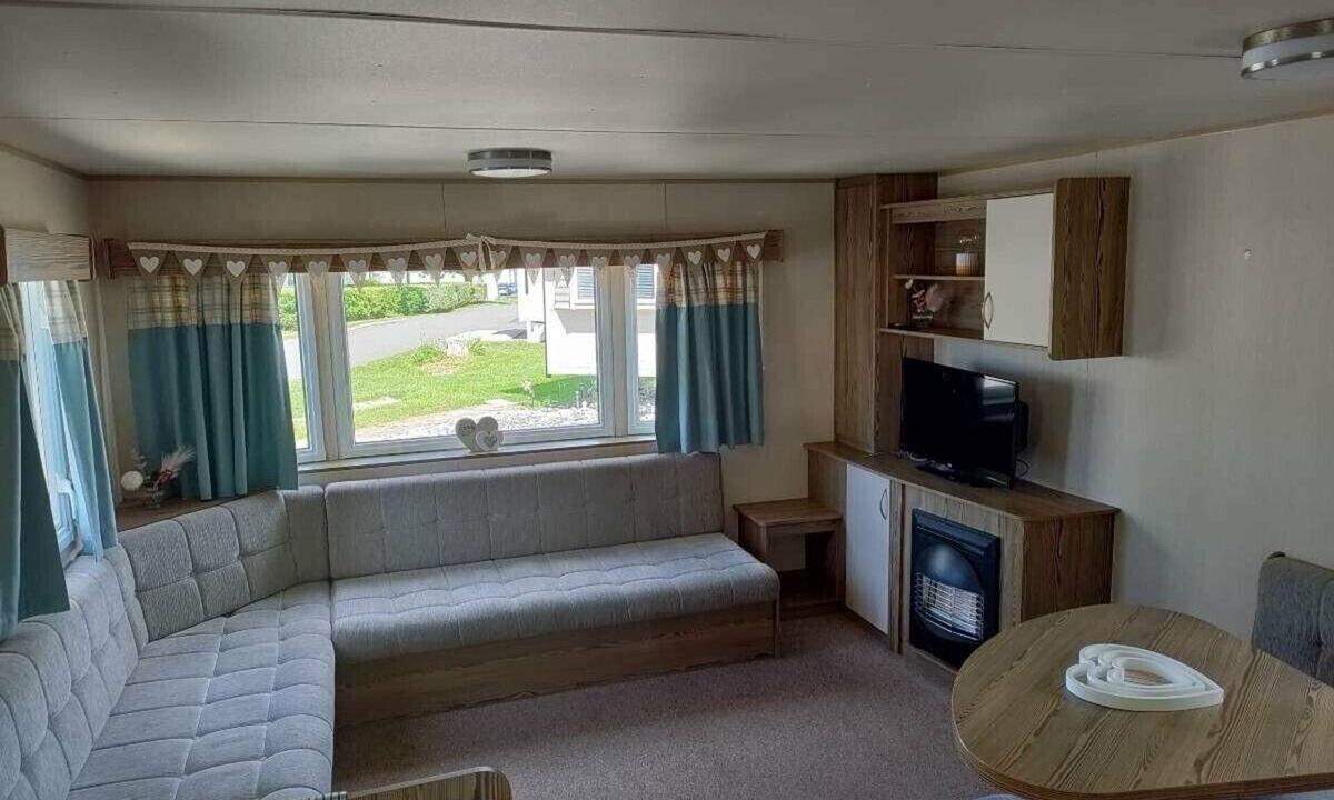 Blackpool Cottage | MARTON MERE HOLIDAY VILLAGE - HOLIDAY ACCOMMODATION 17751 in Blackpool