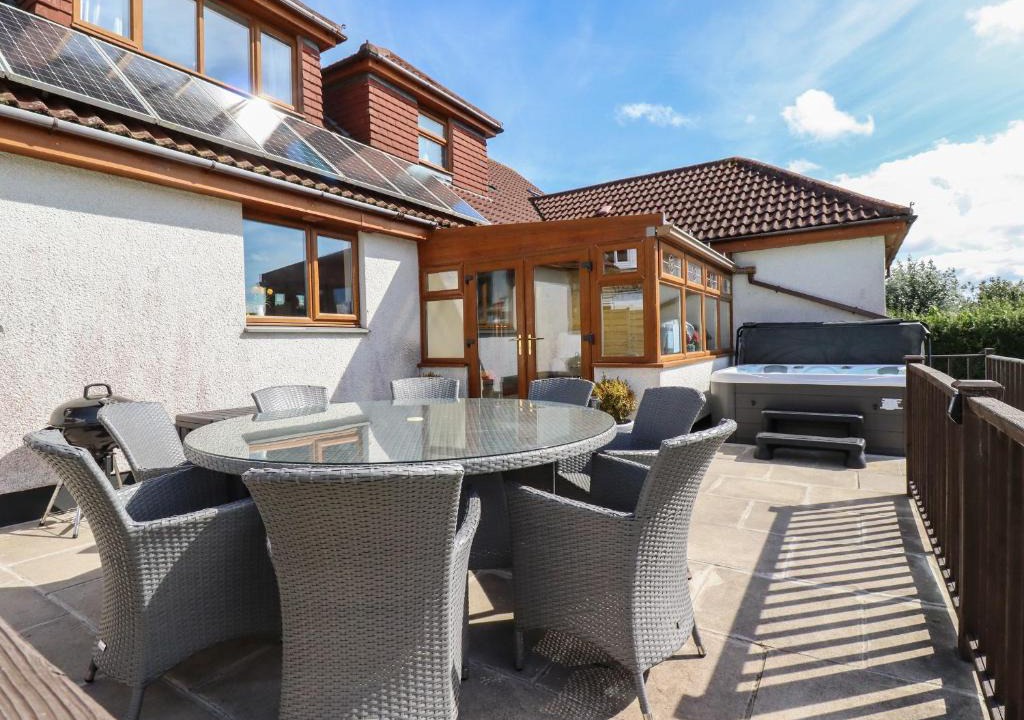 Goonhavern House | Meadowside