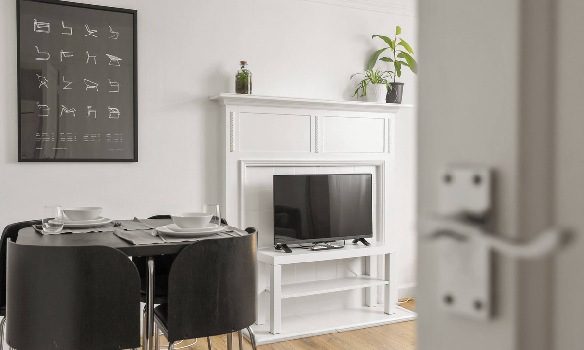 Highbury Apartment | Modern 1 bedroom flat in Highbury Fast access to central London 5min to Tube