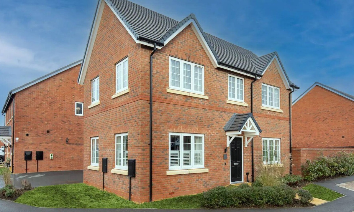 Rufford House | Modern, detached countryside escape with 3 bedrooms