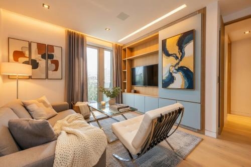 Riverside Apartment | Modern Flat a few steps from the Iconic Tower Bridge