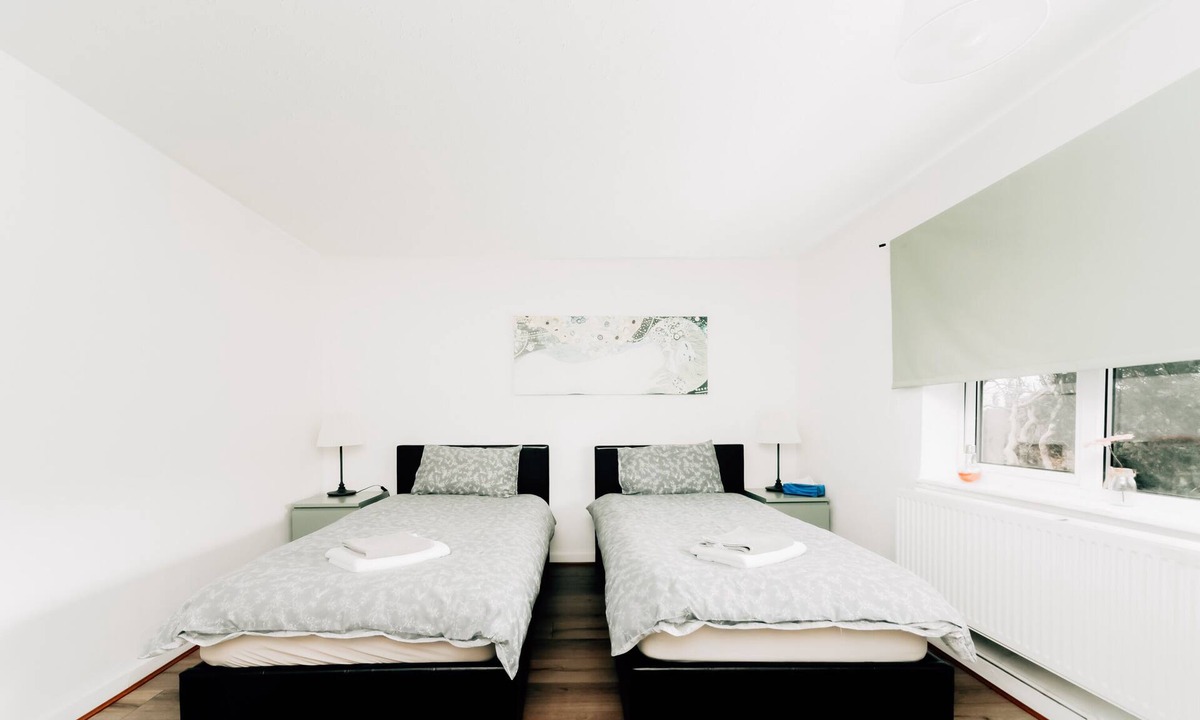 Reydon Cabin | MODERN TWIN STUDIO IN WALBERSWICK