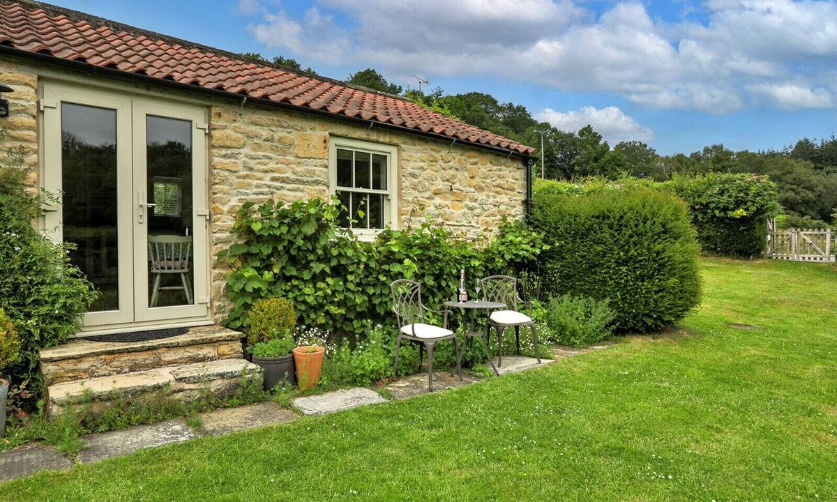 Scawton Cottage | Mole End