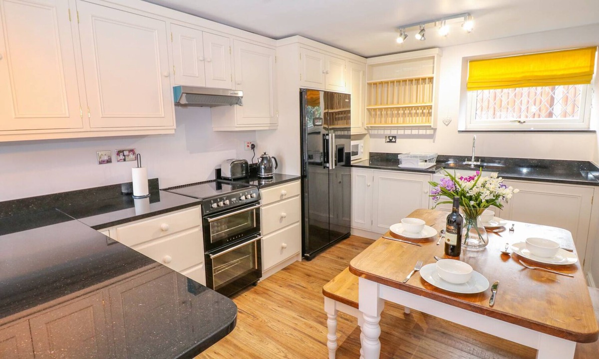 Buxton Cottage | Monk's Cottage