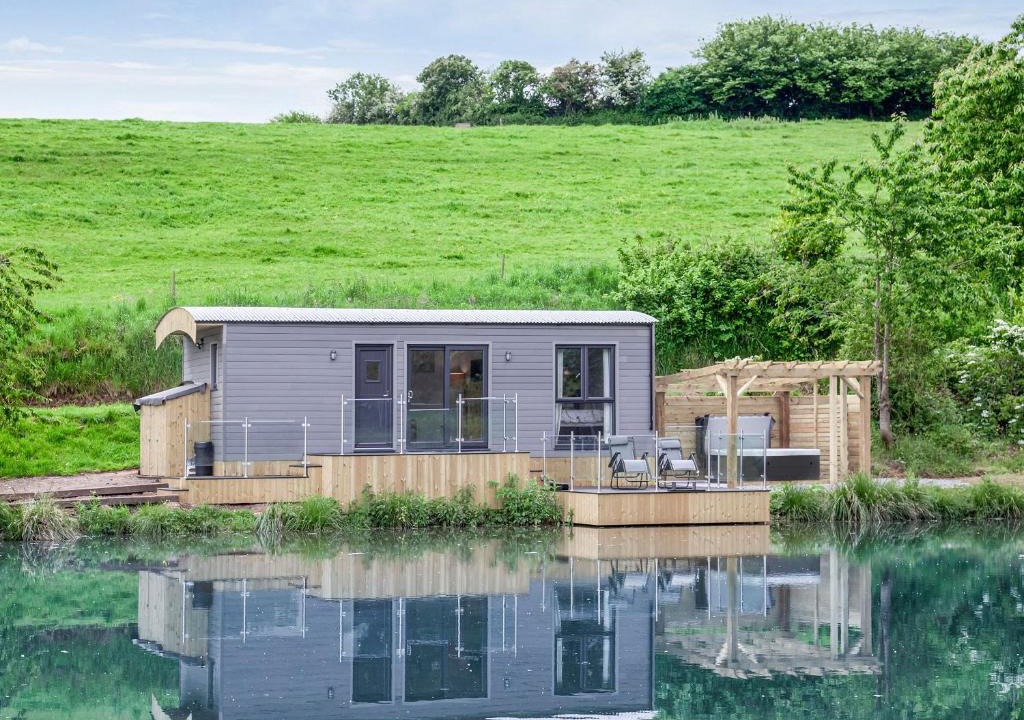 Bradninch House | Moor Hen Shepherd Hut - Uk33888