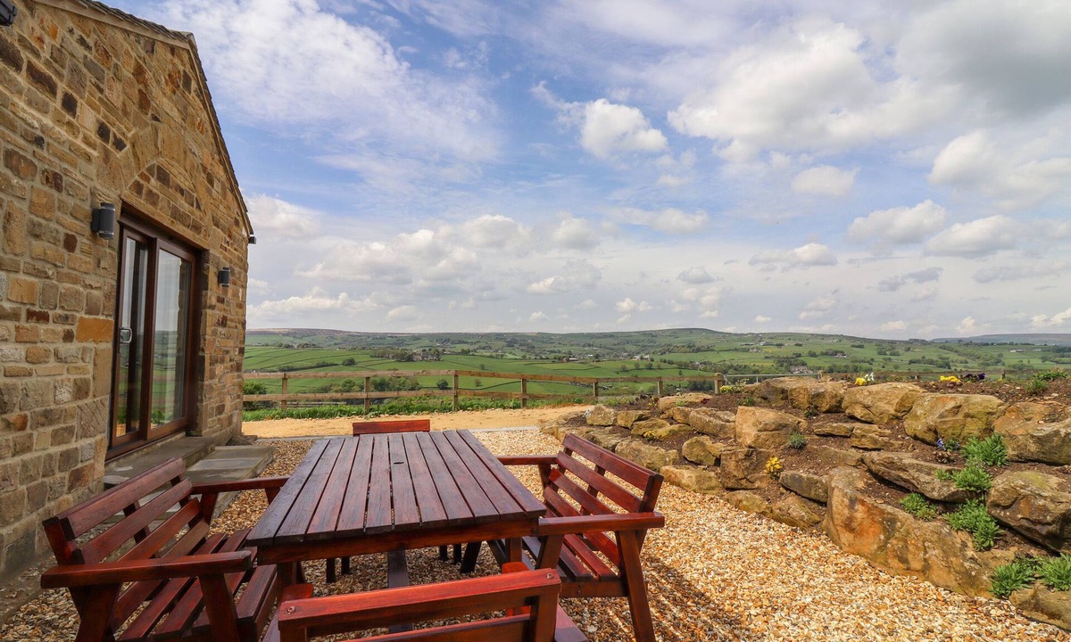 Barkisland Cottage | Moorbottom Stables