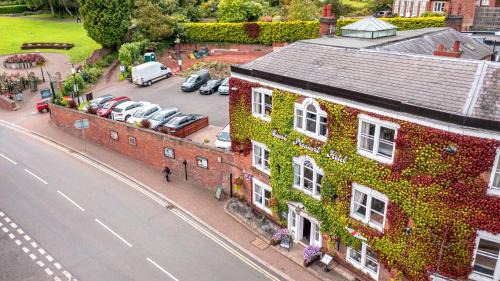 Malvern Hotel | Mount Pleasant Hotel