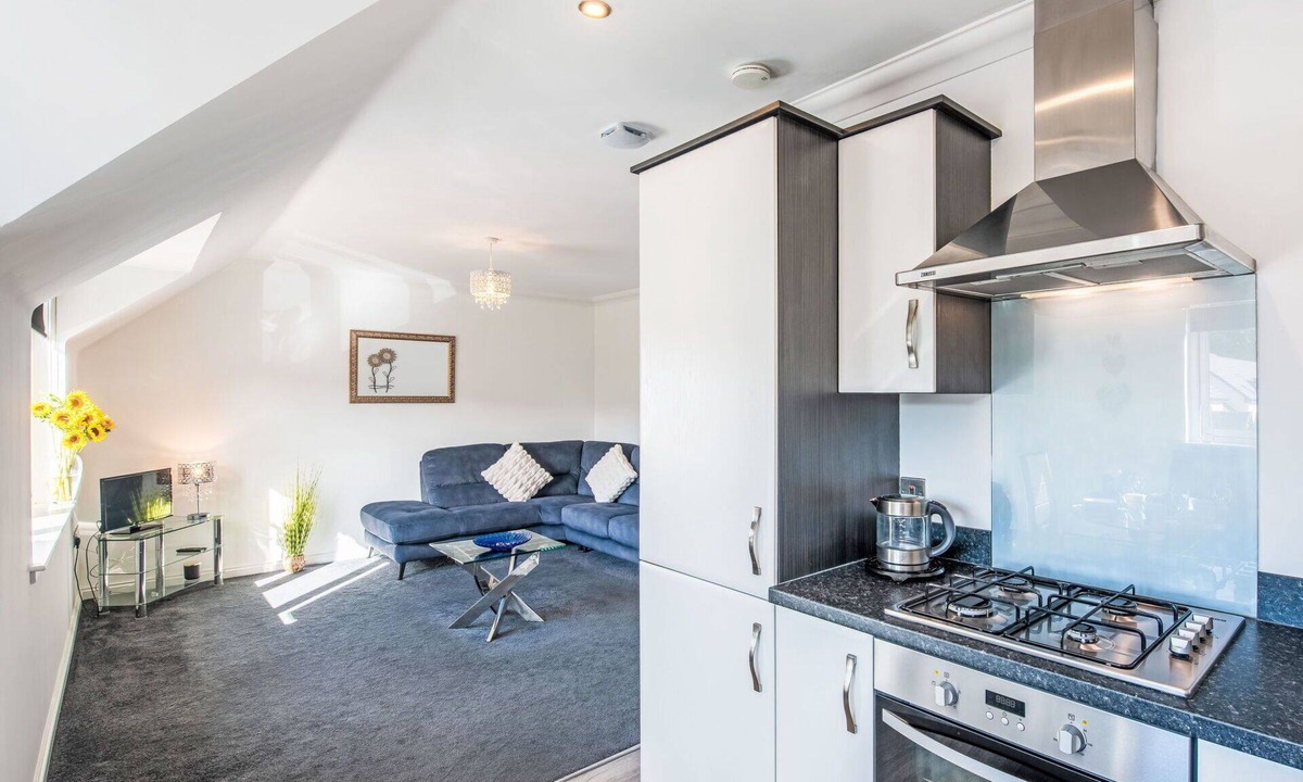 Forres Apartment | Nice apartment for 4 people with WIFI, TV and patio