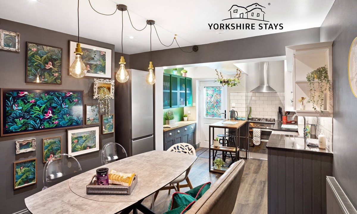 Harrogate City Centre House | No.11 - Harrogate - Yorkshire Stays