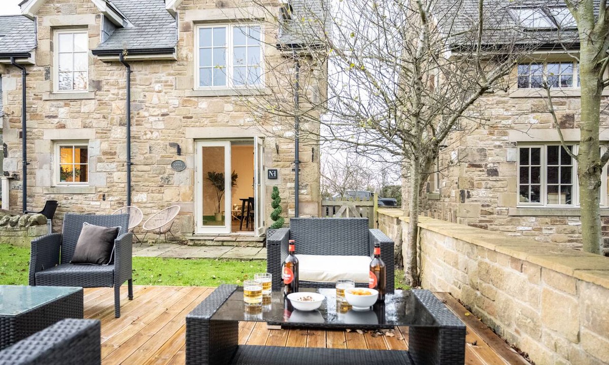 Chathill Cottage | Northern Hideaways, Apple Store, Ellingham