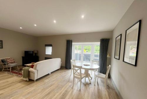 Walton-in-Gordano Apartment | Number 4 Clevedon