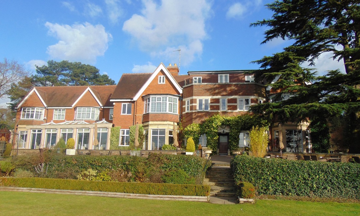Lapworth Hotel | Nuthurst Grange Country House Hotel & Restaurant