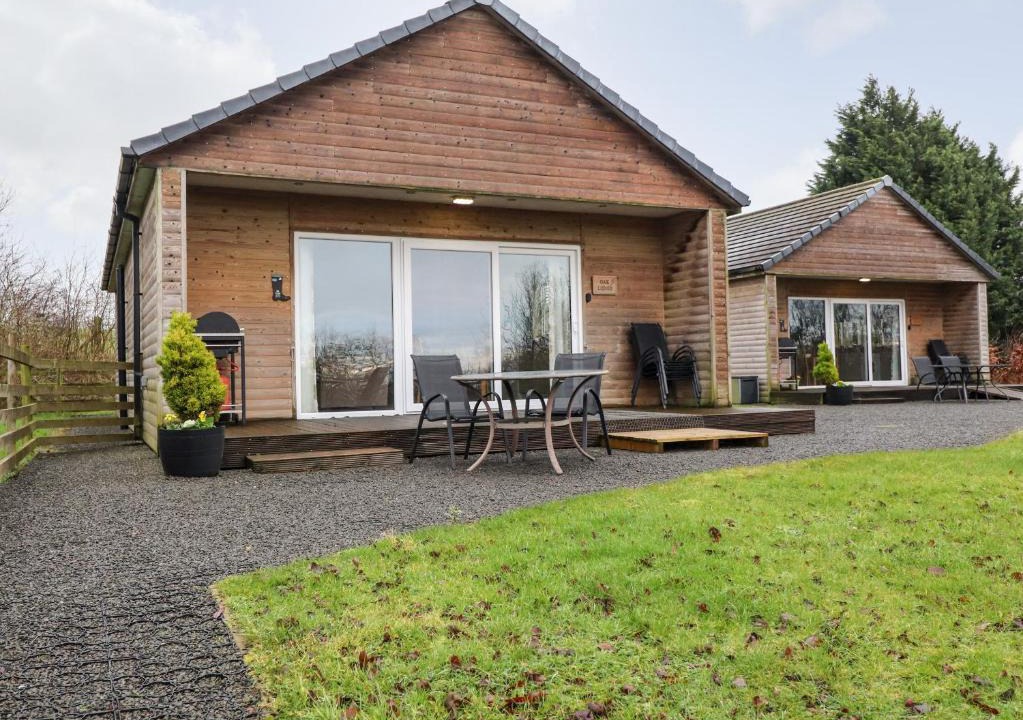 Preston House | Oak Lodge