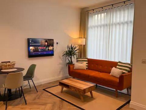 Kirkwall House | Old Library Apartments - 8b