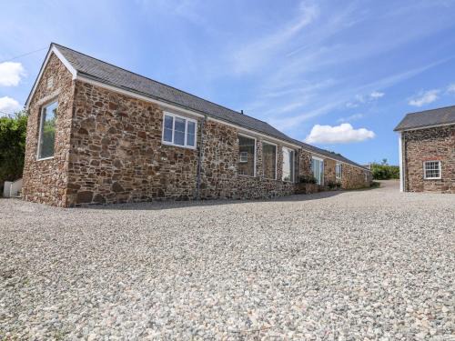 Saltash House | Old Orchard Barn