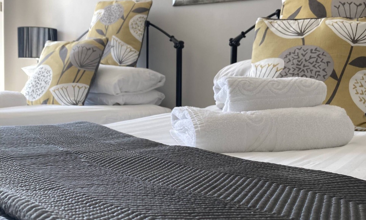 St. Keverne Bed & Breakfast | Old Temperance House