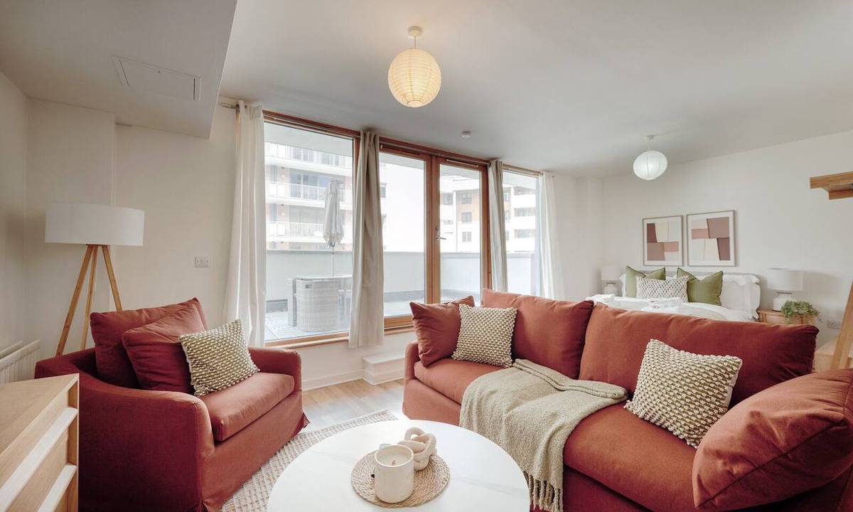 Bristol Floating Harbour Apartment | Open-plan Studio Apartment near Harbourside