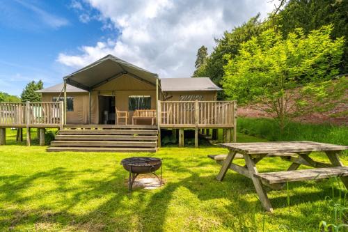 Exton House | Osprey - Exton Park