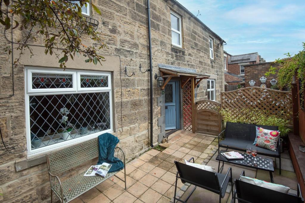 Morpeth House | Owl Cottage