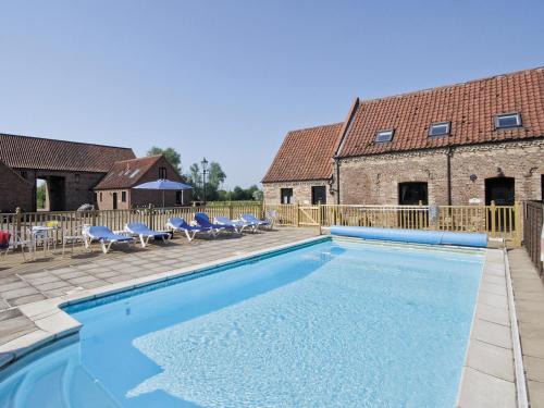 Runcton Holme House | Pantiles Barn - E3866
