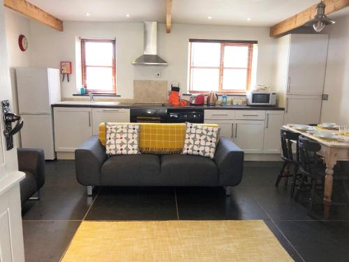 Marhamchurch House | Parlour