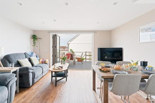 Mylor Churchtown House | Peaceful Harbour-View Cottage - Tresellick Gardens