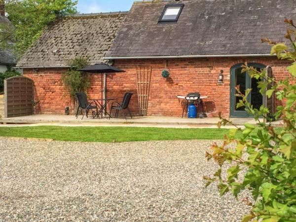Ellesmere House | Pear Tree Cottage