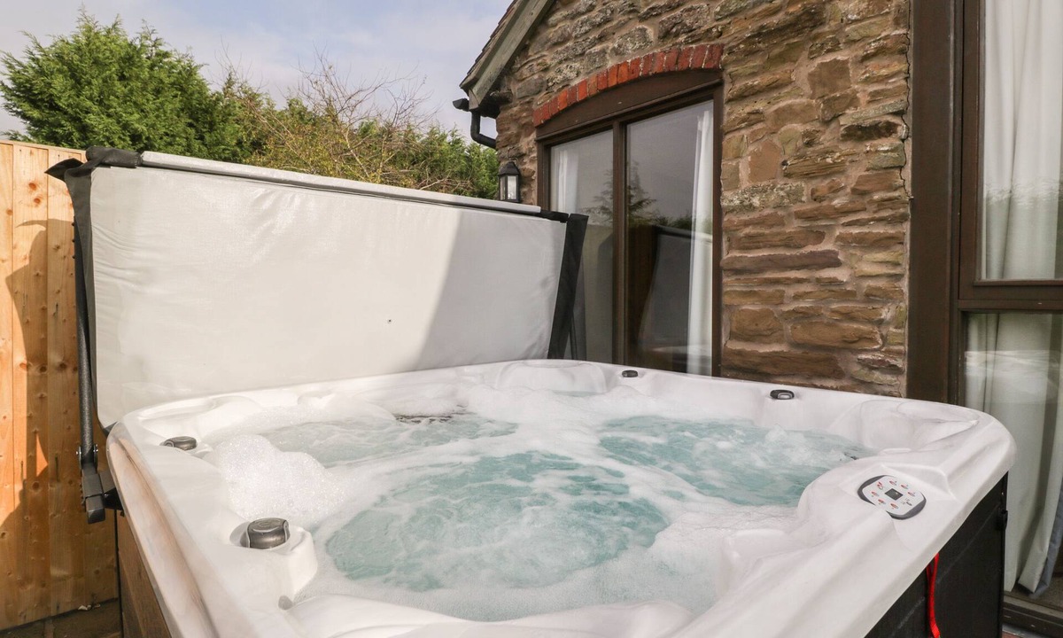 Hay-on-Wye Cottage | Peartree Cottage