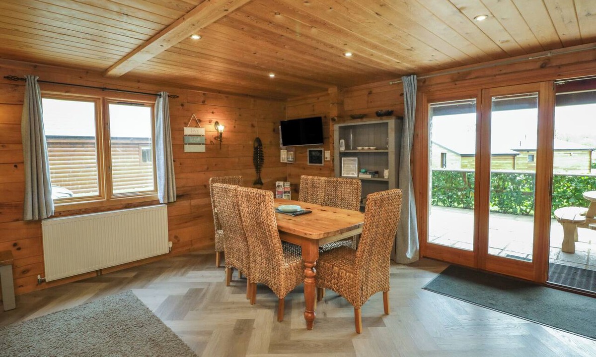 Bridgetown Cottage | Pine