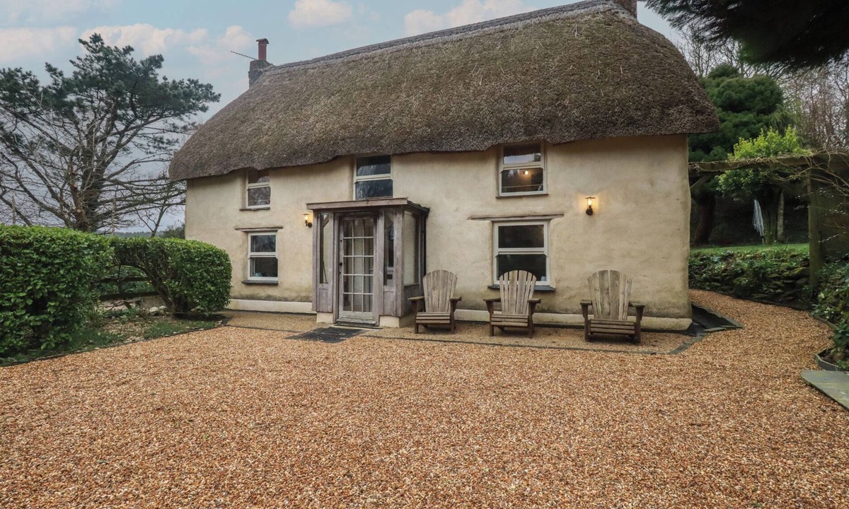 Truro Cottage | Plenteth