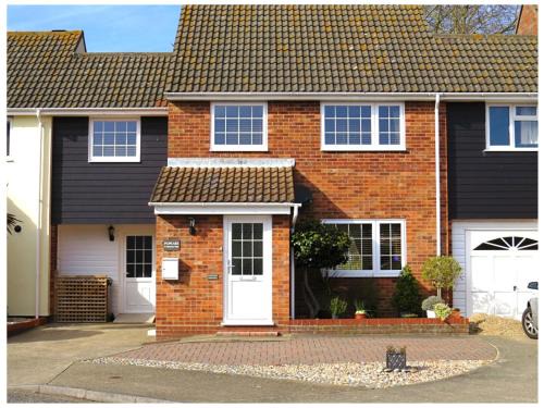 Aldeburgh House | Poplars