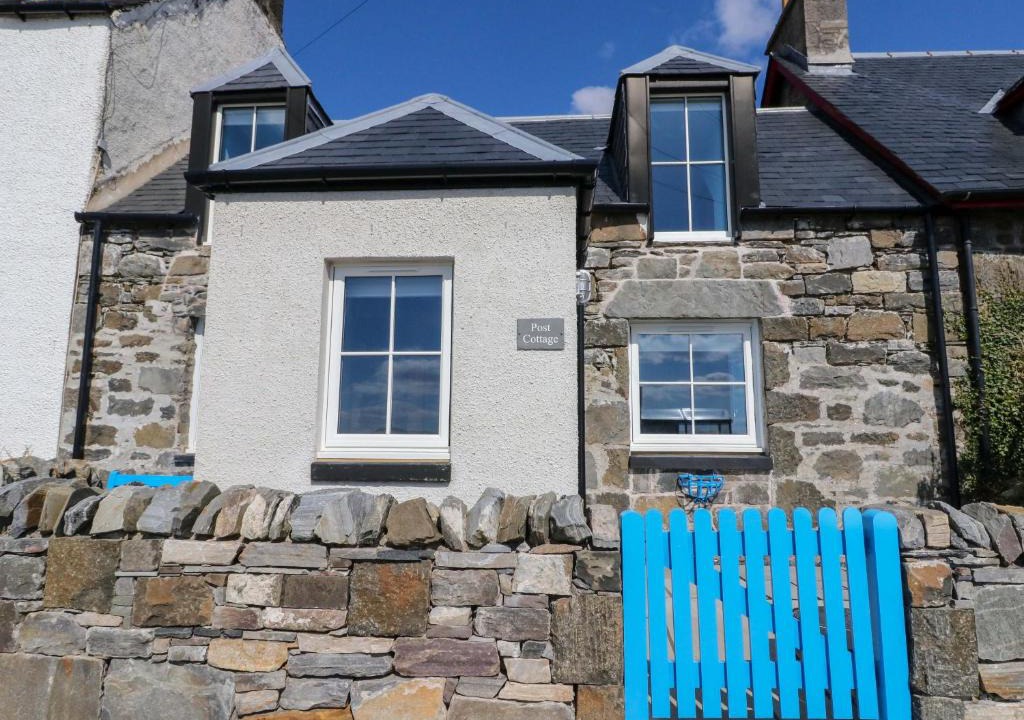 Arisaig House | Post Cottage