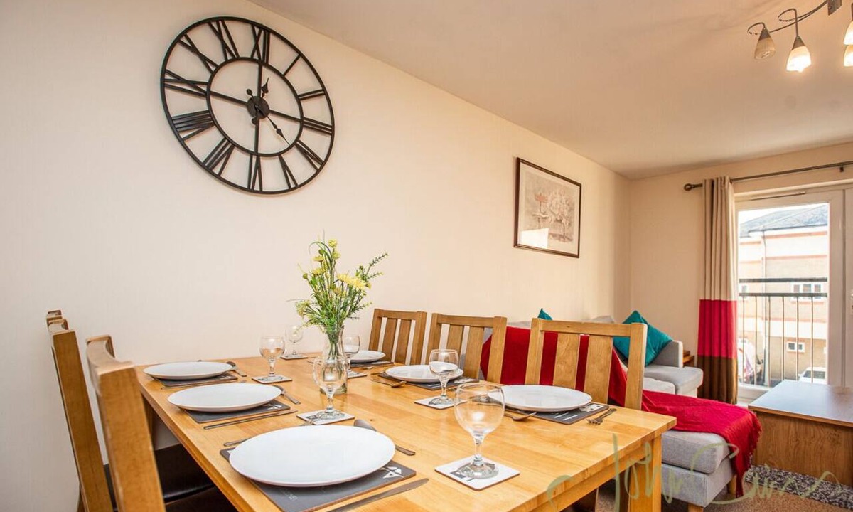 Kidlington Apartment | Practical & Convenient Accommodation Near Oxford Airport, Parkway Station & M40
