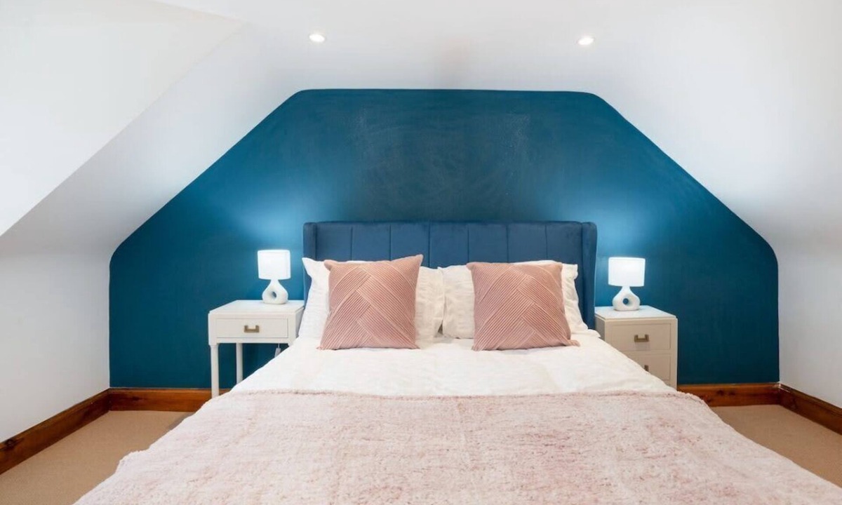 Stonehaven House | Premium 2Beds Sleeps4, very short walk to the Beach with Free Parking