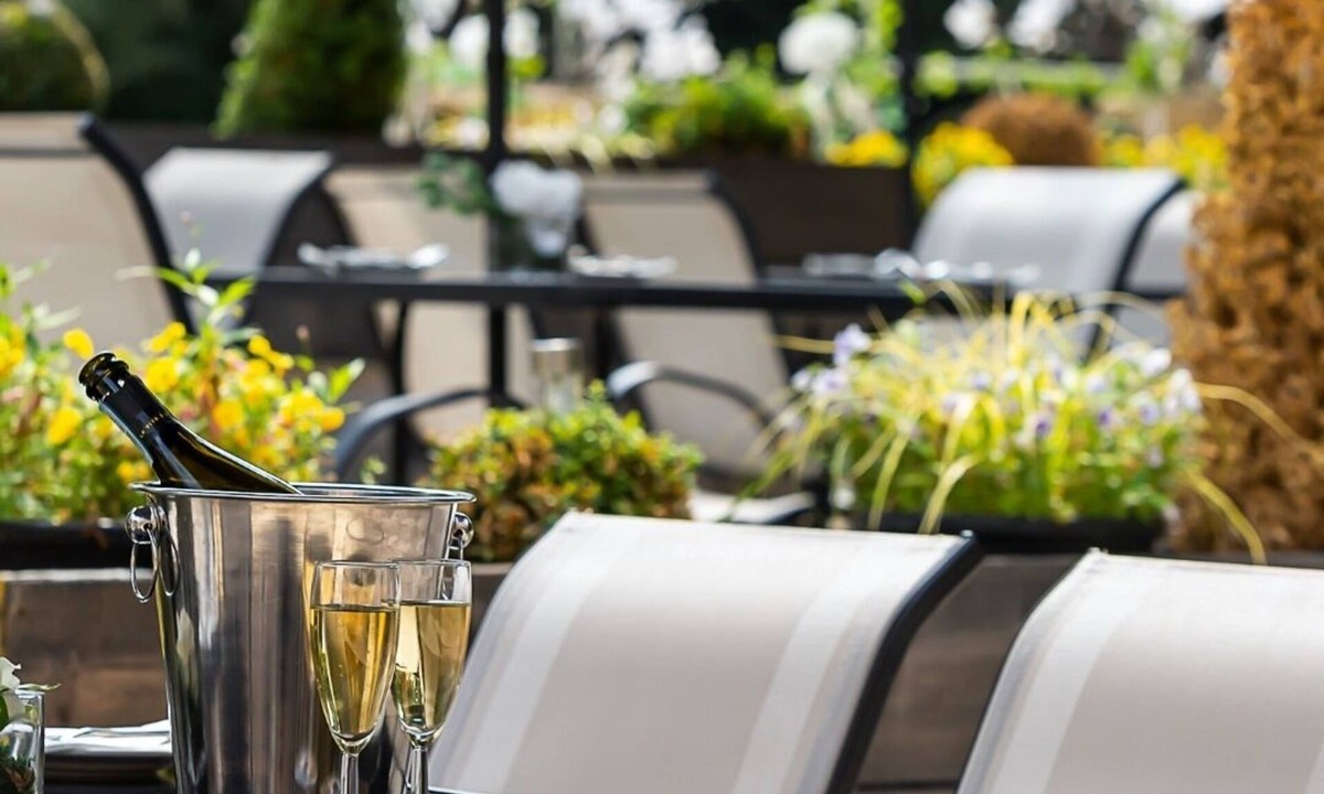 Rainhill Hotel | Rainhill Hall