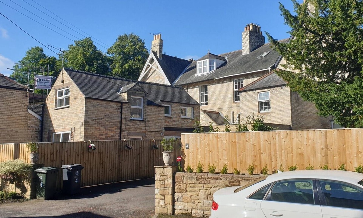 Hexham House | Recently refurbished 2 bed cottage in a quite location 10 mins walk from Hexham