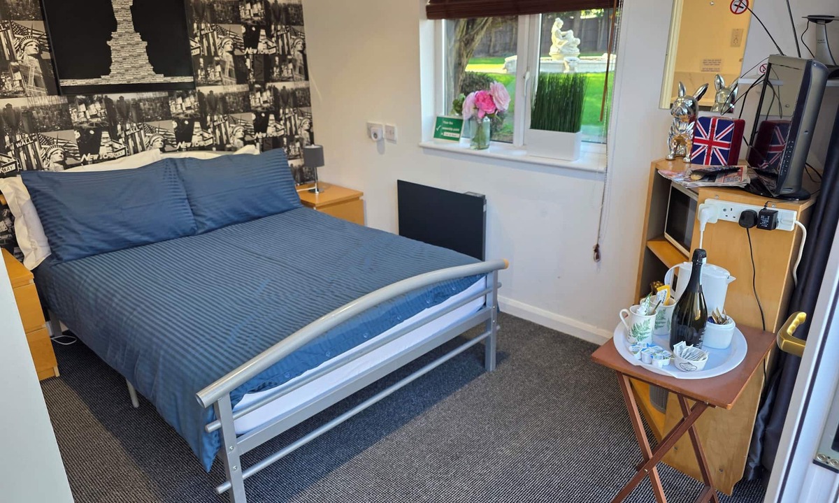 Bickenhill Ski Chalet | Redlands