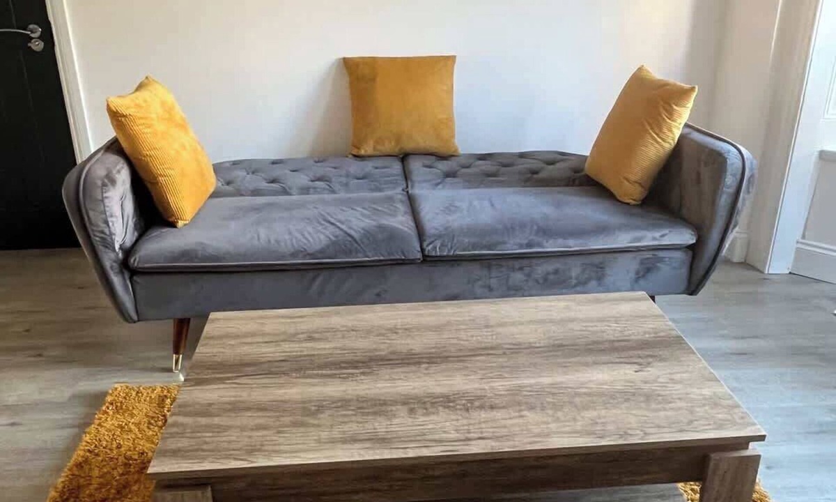Weston-super-Mare Apartment | Refurbished Flat by Weston-super-Mare Seafront