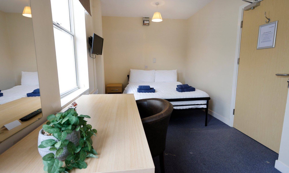 Cheltenham Apartment | Restful Retreat in Cheltenham